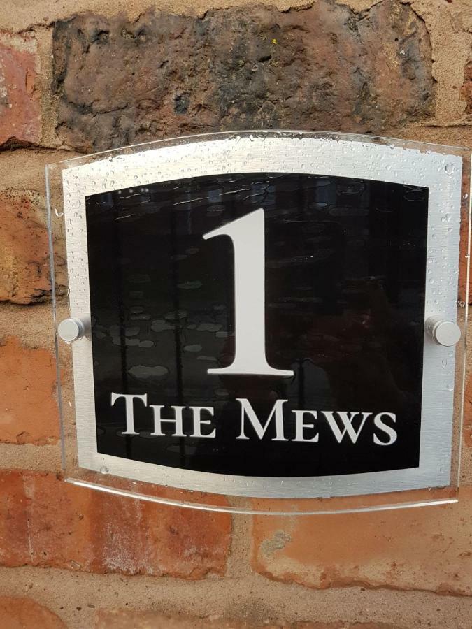 ダービー 1, The Mewsヴィラ エクステリア 写真